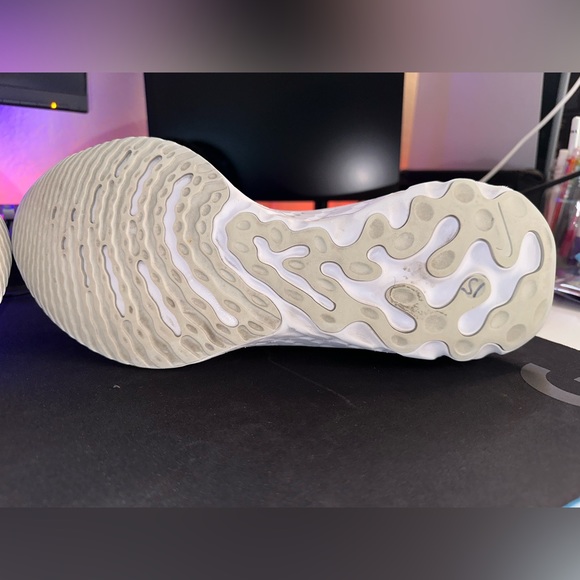 Nike React Infinity Run Flyknit 2 - Picture 12 of 12